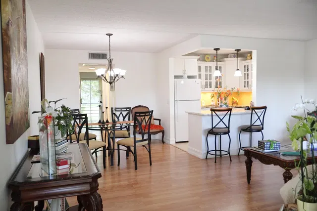 Unit 214 photo 2