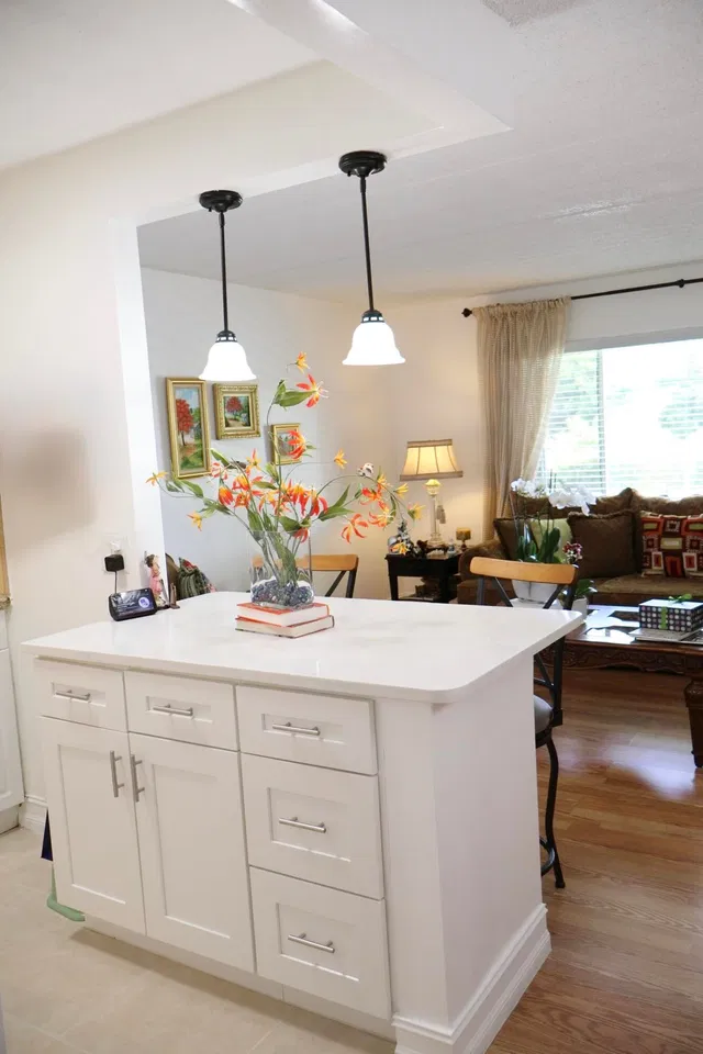Unit 214 photo 10
