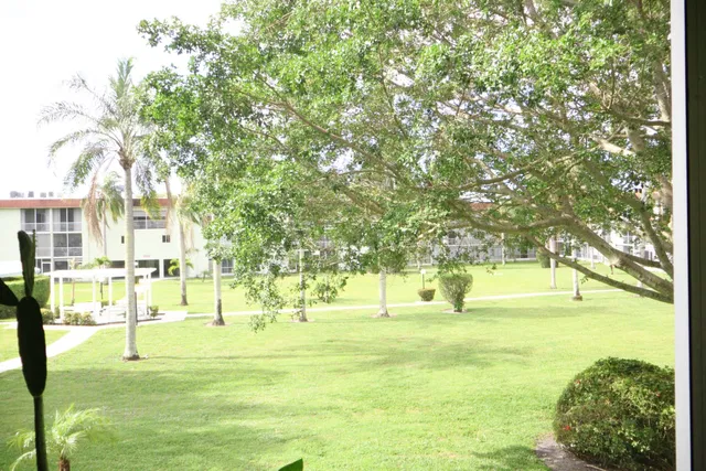 Unit 214 photo 21