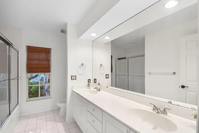 Sewall's Point Residence photo 26