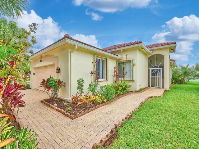 Residence photo 11