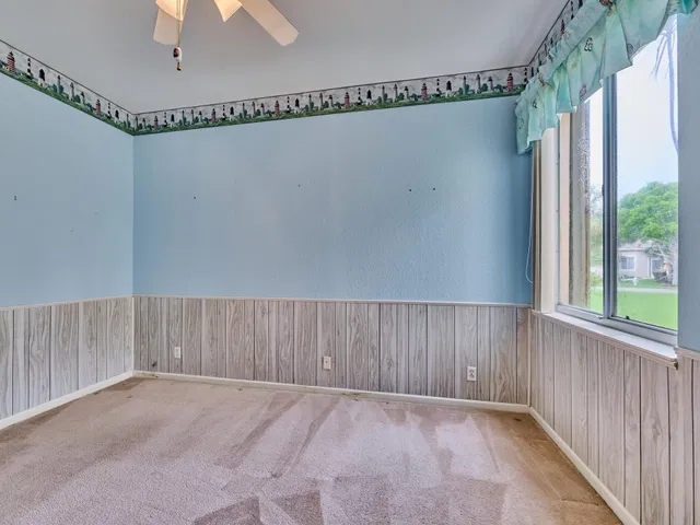 Residence photo 21