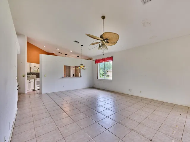 Residence photo 44