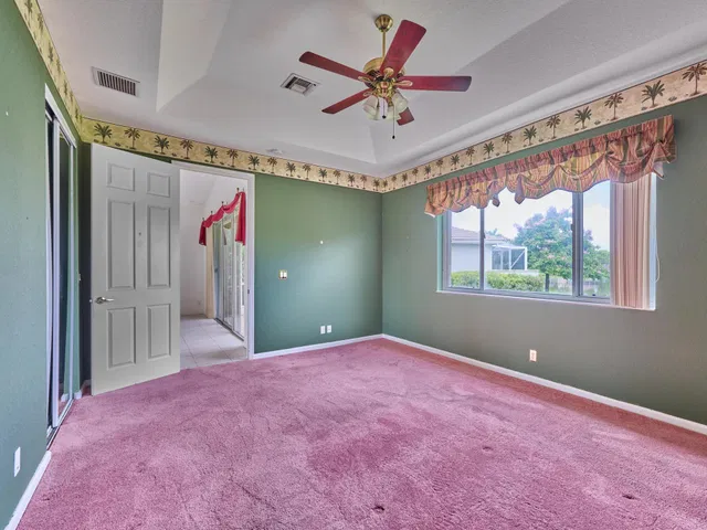 Residence photo 48