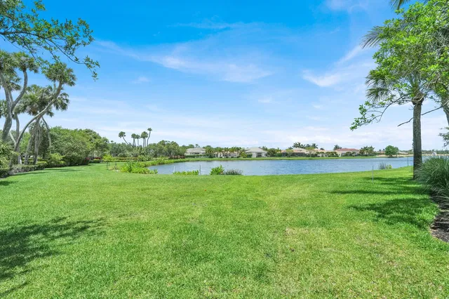 Jupiter Country Club Unit 1 photo 36