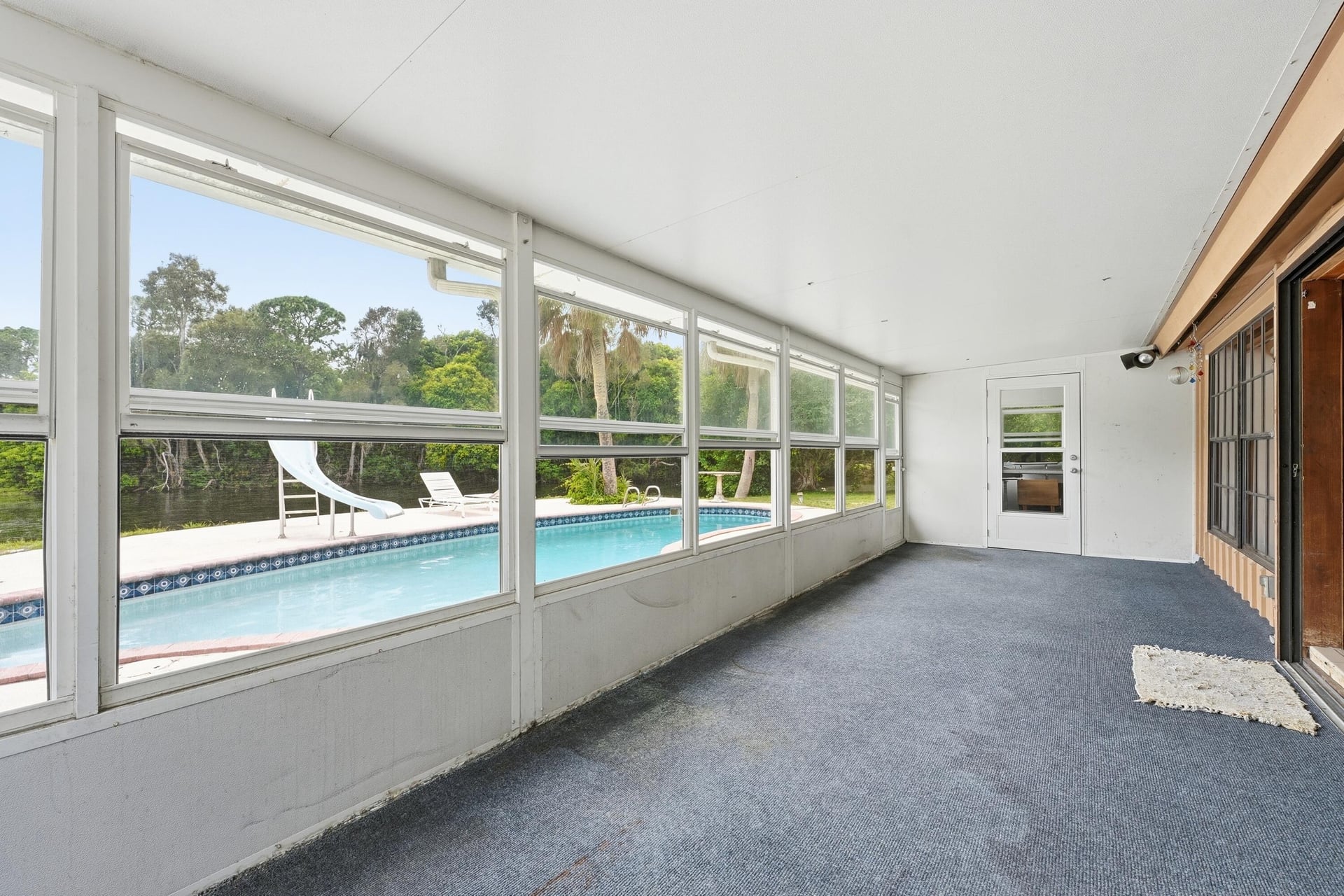 Residence photo 8
