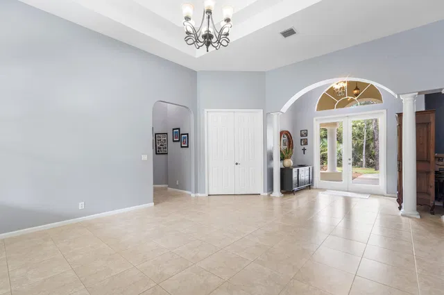 Residence photo 9
