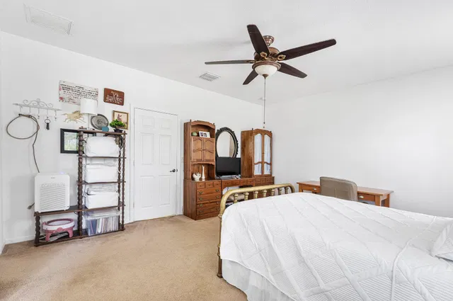 Residence photo 29