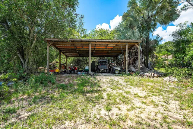 Residence photo 44