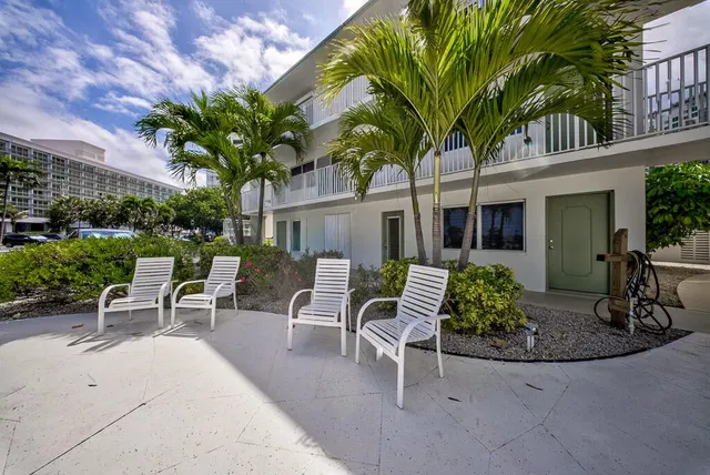 Singer Island Unit 109 photo 15