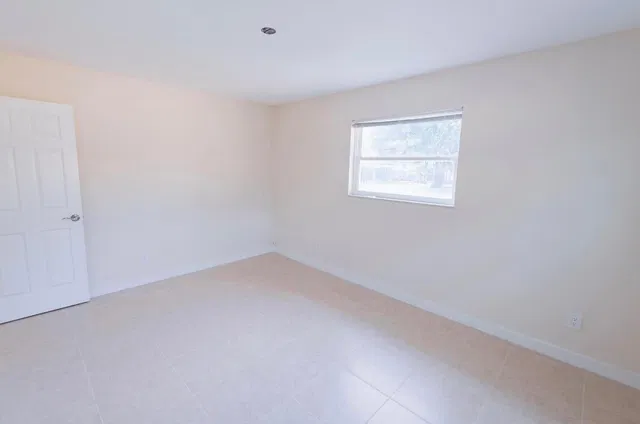 Residence photo 9
