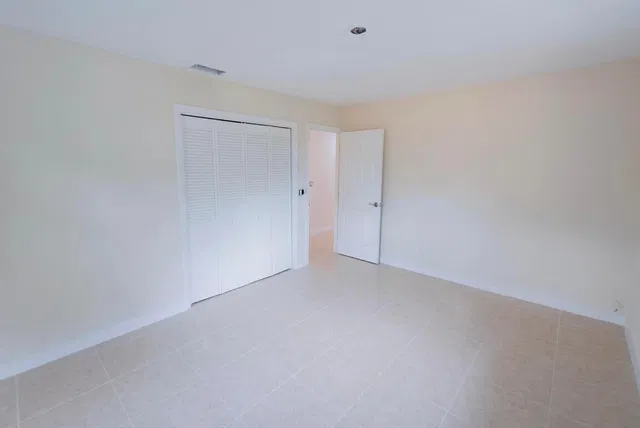 Residence photo 10