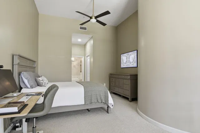 One City Plaza Unit 206 photo 13