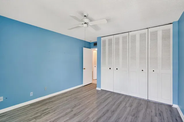 Unit 11-203 photo 26