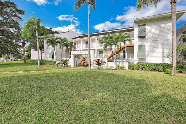 PGA National Palm Beach Gardens Residence photo 13