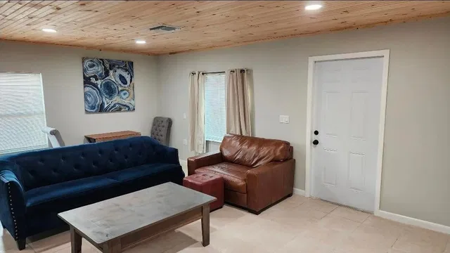 West Palm Beach Residence photo 3