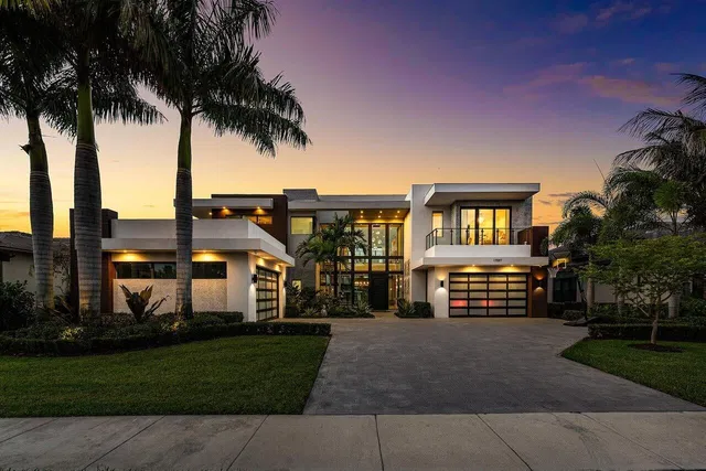 Boca Bridges Residence photo 2