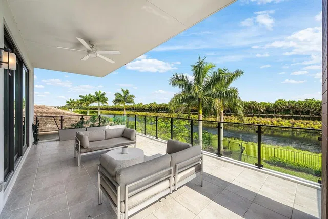Boca Bridges Residence photo 37