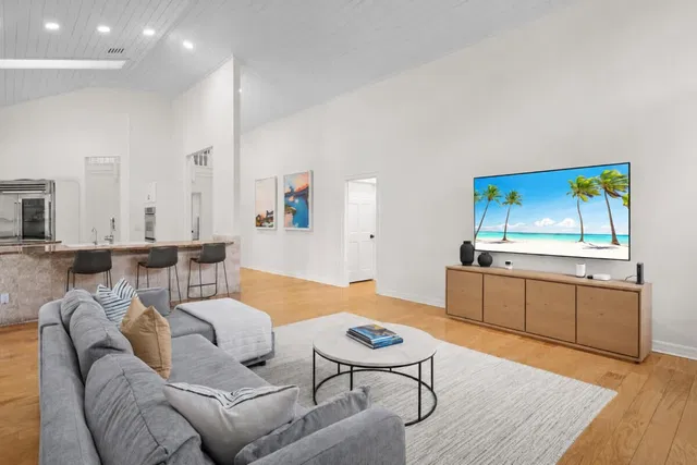 Residence photo 18