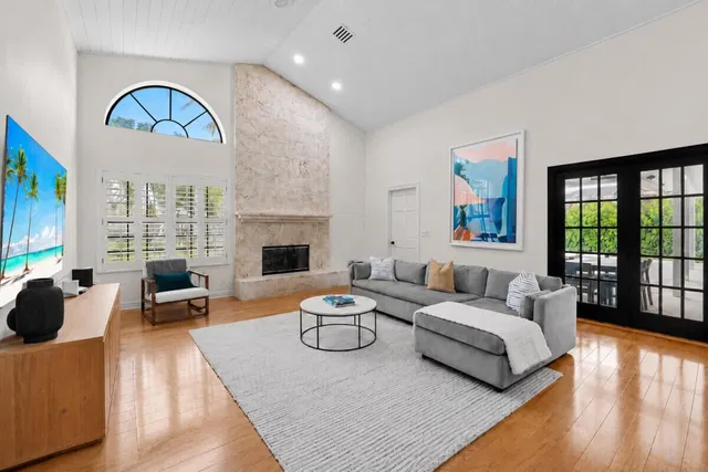 Residence photo 19
