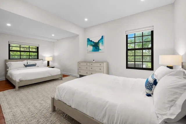 Residence photo 27