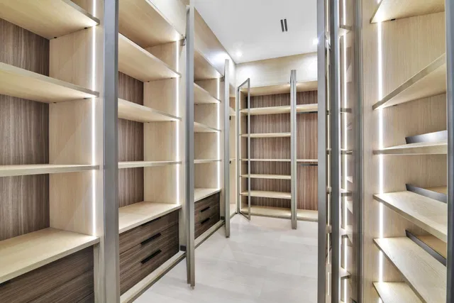Residence photo 26