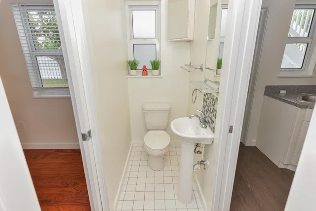  Unit 5 photo 9