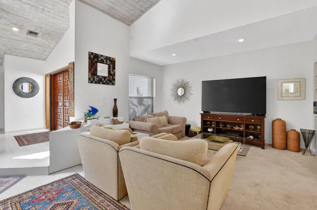 Residence photo 7