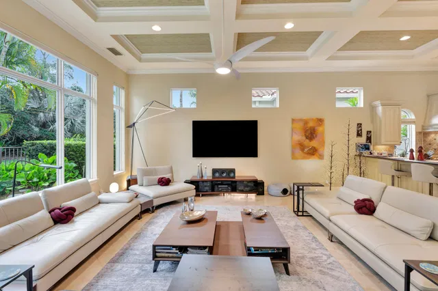 Old Palm Golf Club Residence photo 9