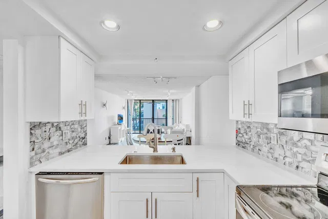 Boca Raton Unit 3010 photo 11