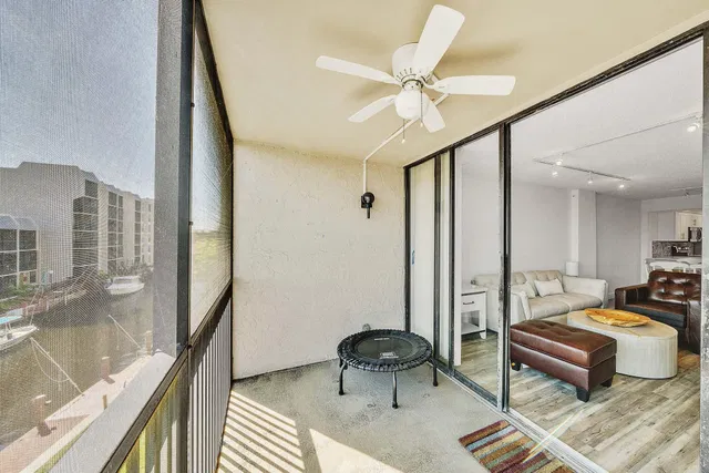 Boca Raton Unit 3010 photo 42