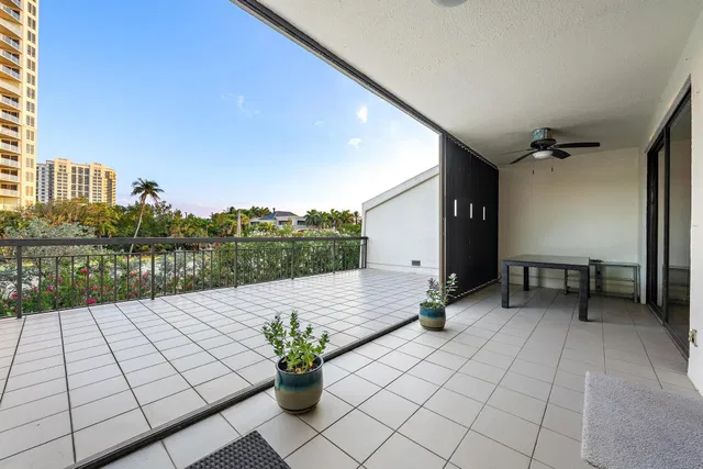 Martinique Singer Island Unit 6 photo 32
