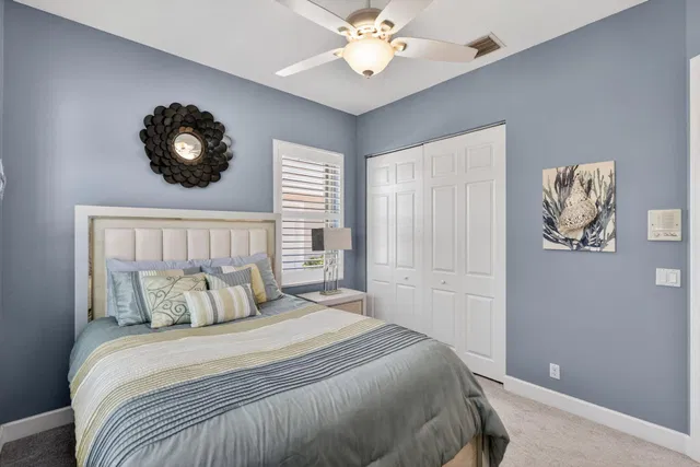 Residence photo 25