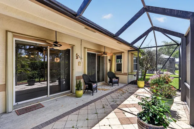 Residence photo 44