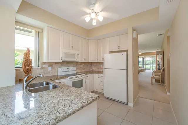 PGA National Palm Beach Gardens Residence photo 9