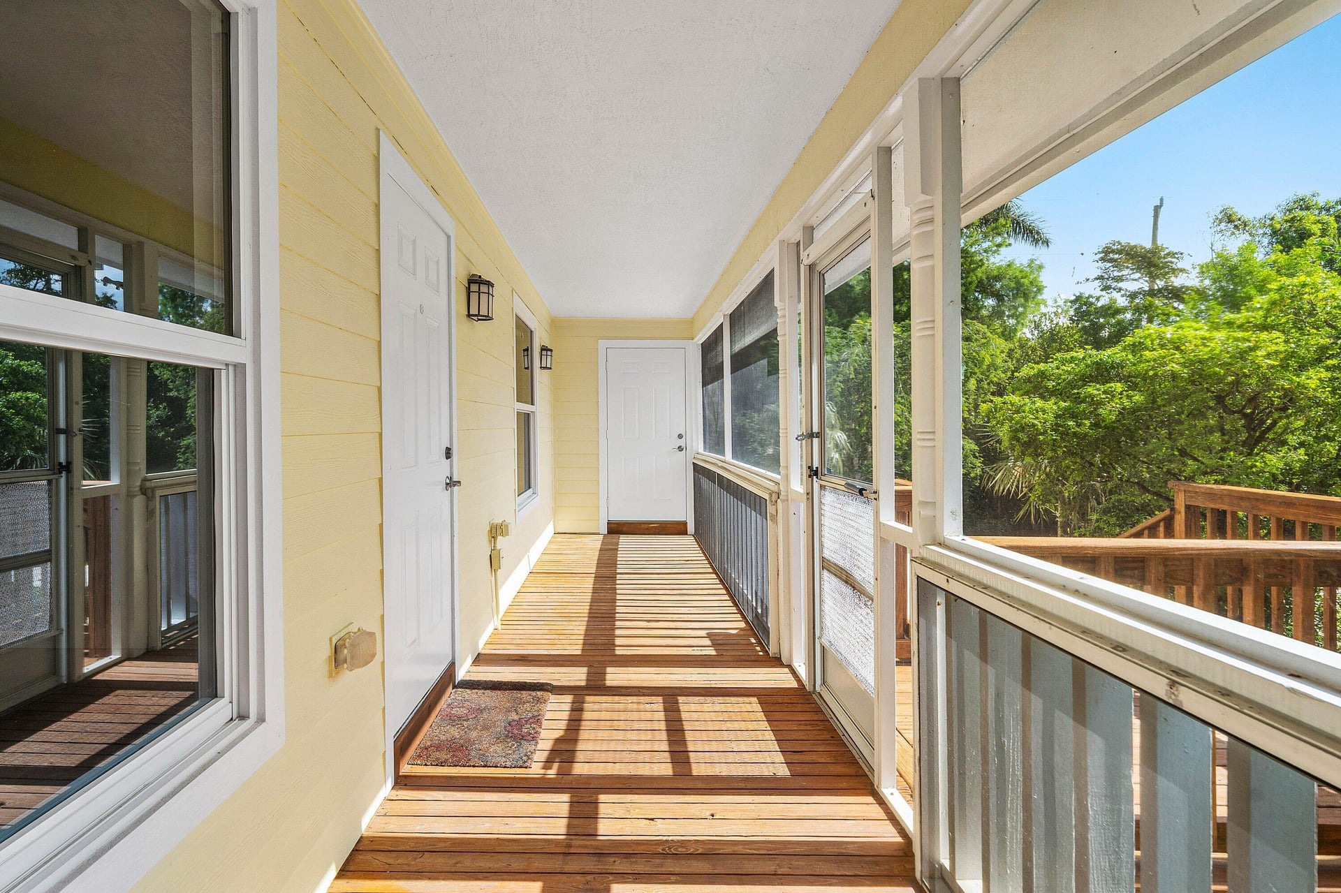 Residence photo 8