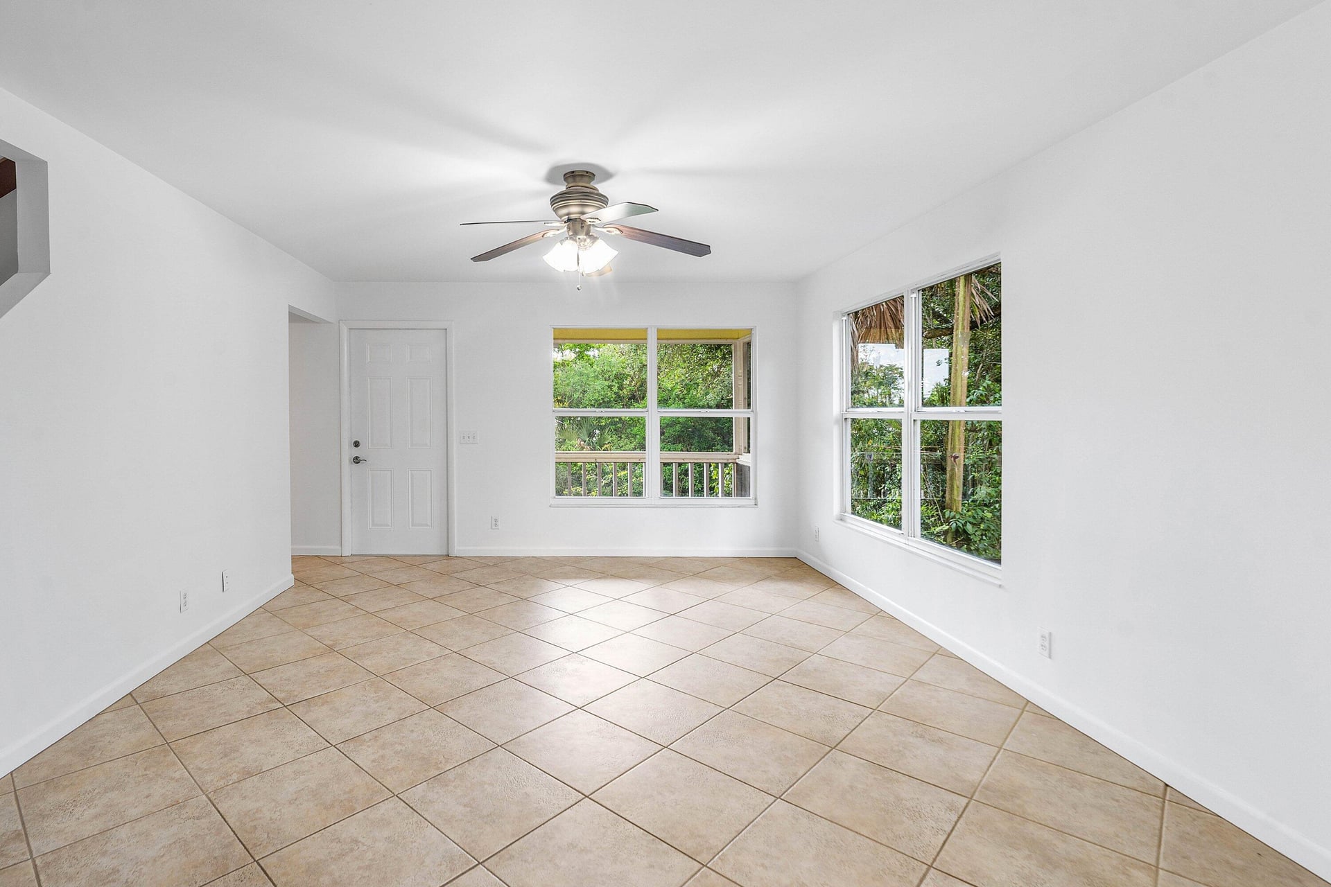 Residence photo 9