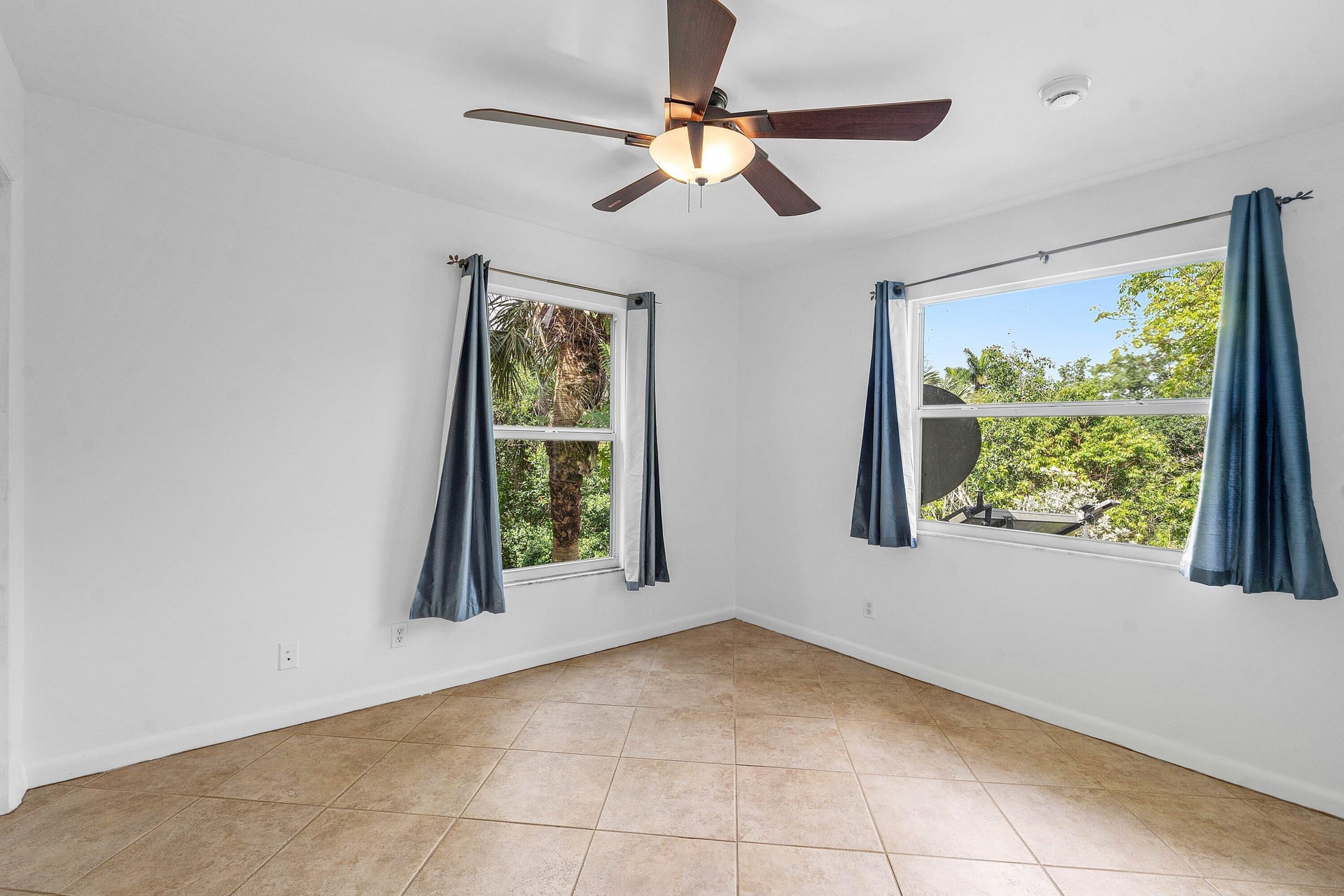 Residence photo 33