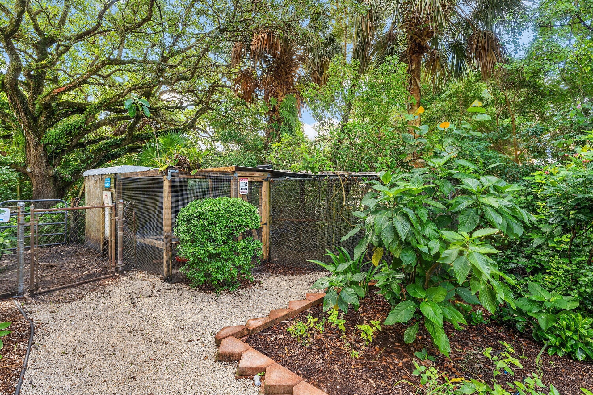Residence photo 48