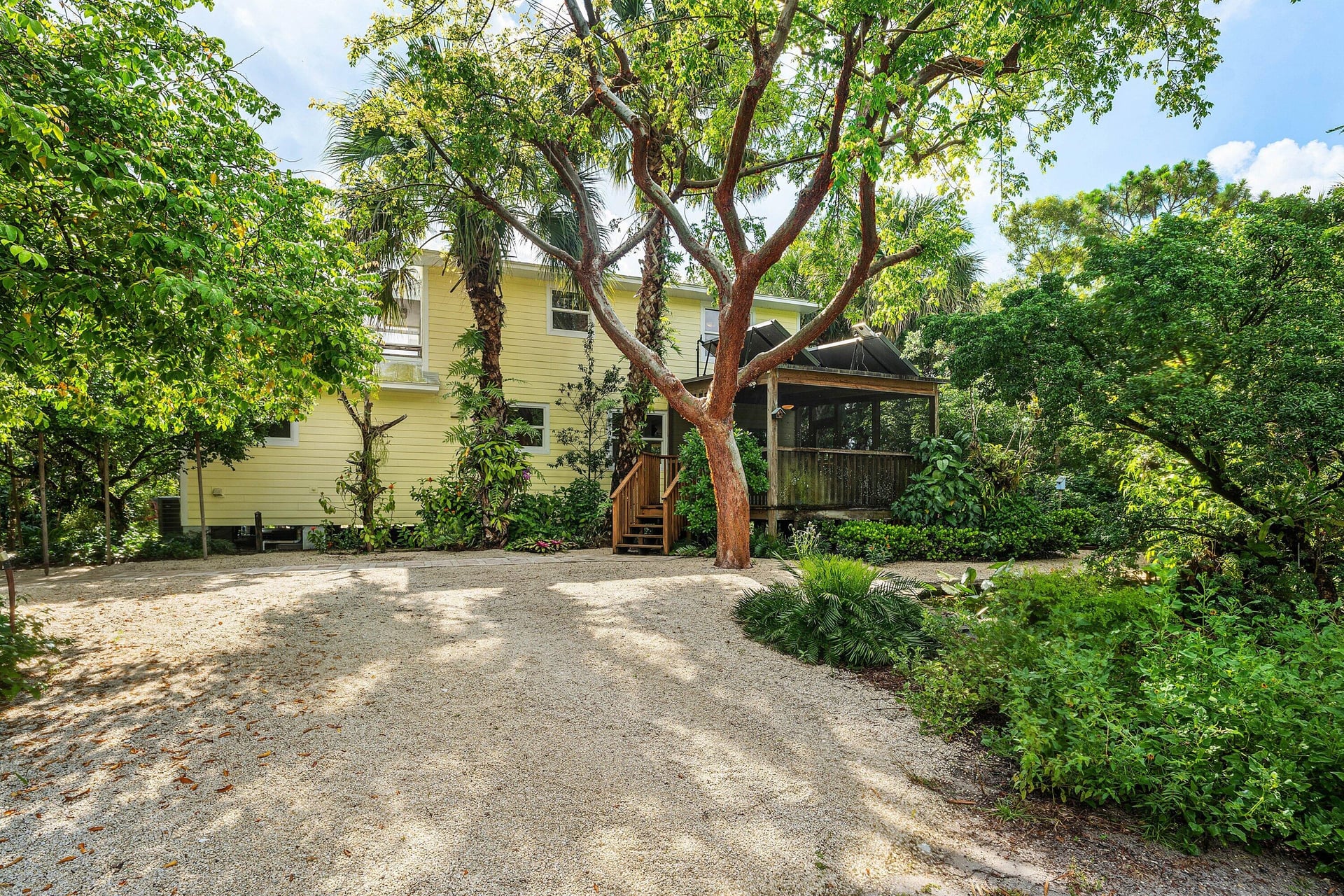 Residence photo 57