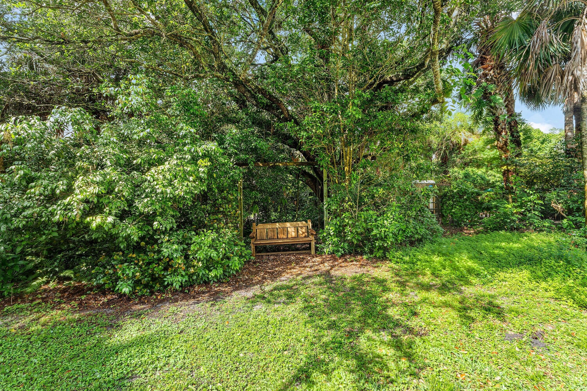 Residence photo 60