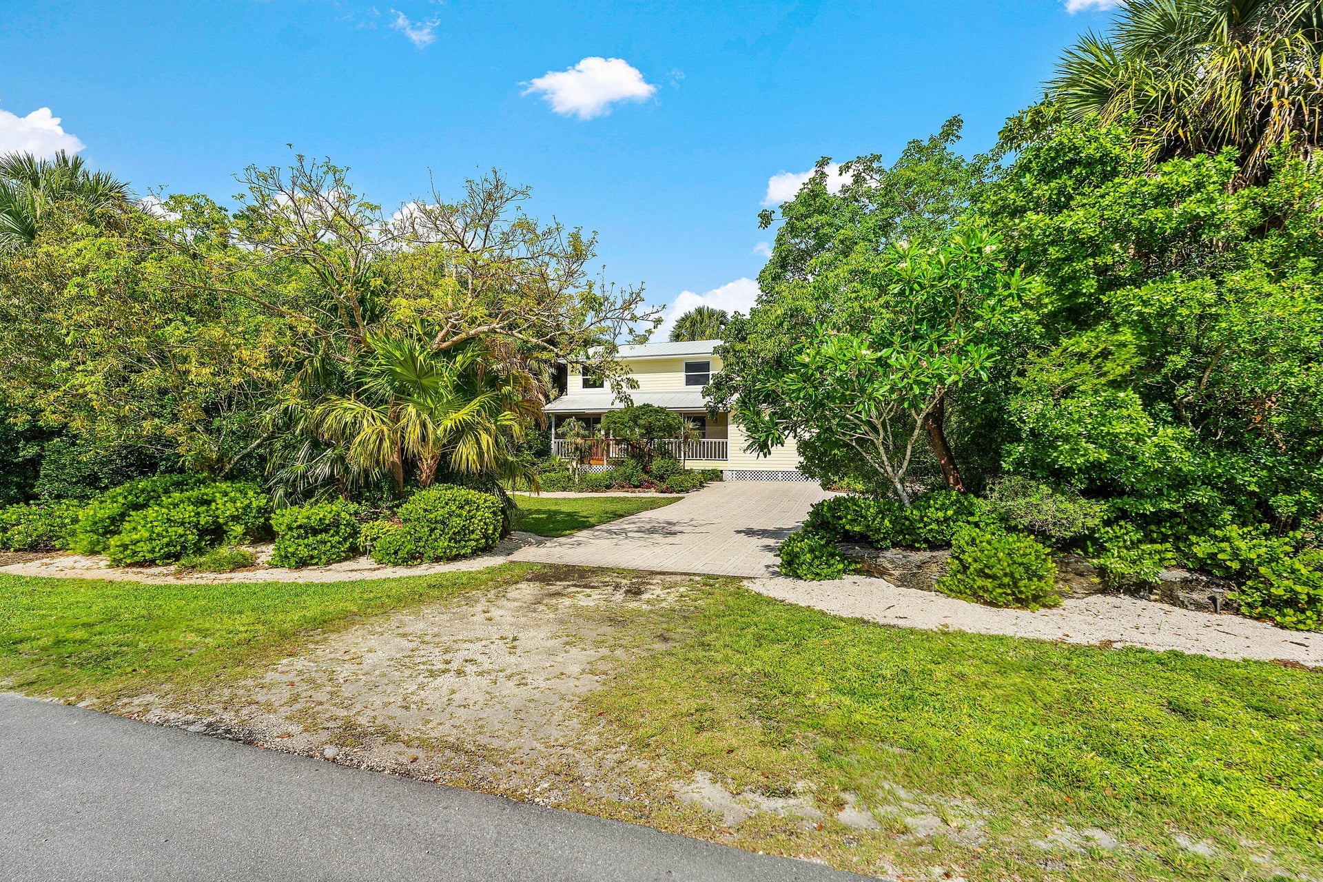 Residence photo 61