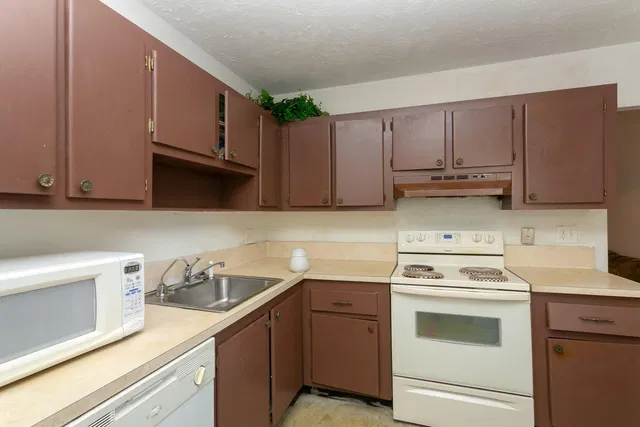 Unit C29 photo 4