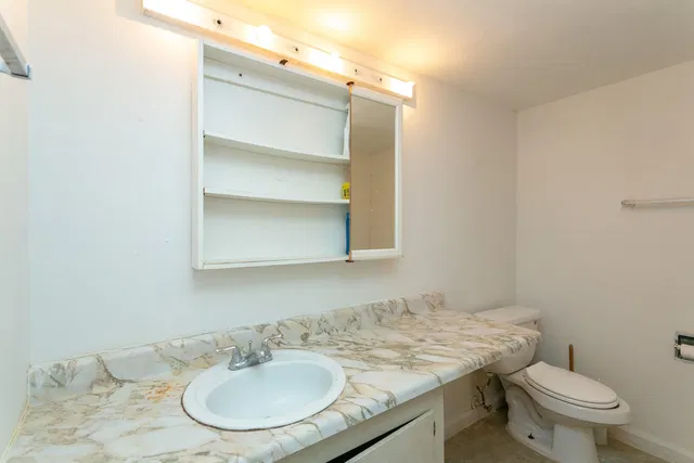 Unit C29 photo 12