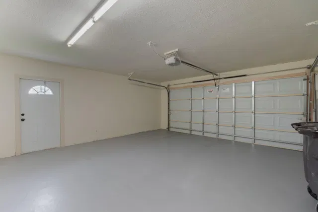 Residence photo 29