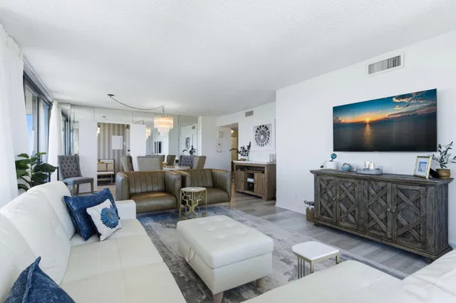Singer Island Unit 1207 photo 6