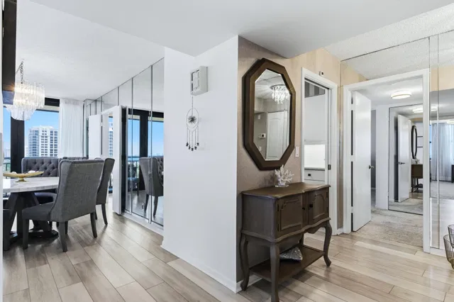 Singer Island Unit 1207 photo 15