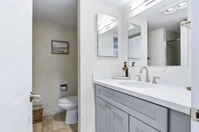 Singer Island Unit 1207 photo 19