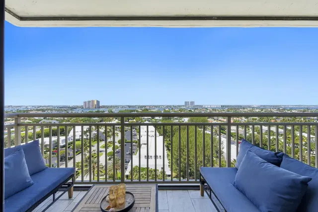 Singer Island Unit 1207 photo 22