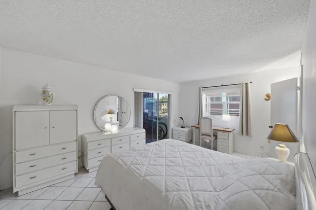  Residence photo 18